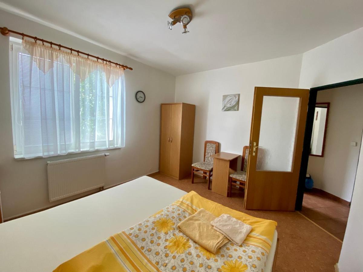 Františkovy Lázně 维拉荷达旅馆酒店 外观 照片